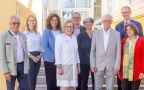 Die Gründungsmitglieder Michael Nake (PMU), Verena Hölzl (St. Virgil), Renate Hlauscheck (Mobile Kinderkrankenpflege), Leena Pelttari (Dachverband Hospiz Österreich), Christof Eisl (Hospiz-Bewegung Salzburg), Irmgard Nake (ehem. Studienleiterin des Universitätslehrganges Palliative Care), Peter Braun (St. Virgil Salzburg, Direktor a. D.), Elfriede Biehal-Heimburger, Johannes Meran (Barmherzige Brüder Wien) trafen sich in St. Virgil um das Jubiläum 20 Jahre Masterstudiengang Palliative Care zu feiern. 